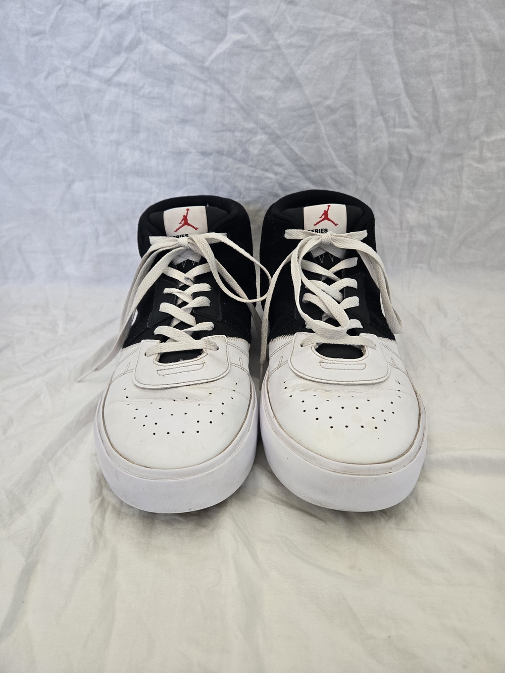 Jordan Series Mid Men’s Mid Top Suede Colorblock DA8026-100 Sail/White/Black